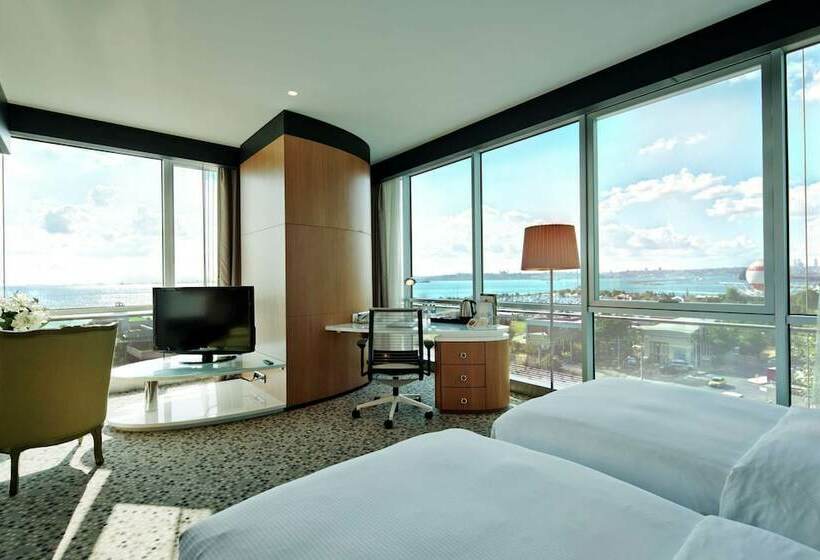 オーシャンビュージュニアスイート, Doubletree By Hilton Istanbulmoda