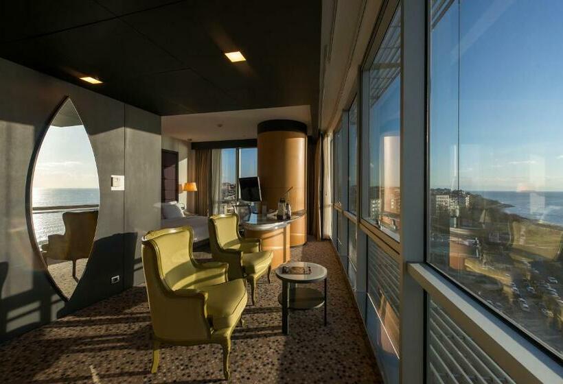 スイート（家族用）, Doubletree By Hilton Istanbulmoda