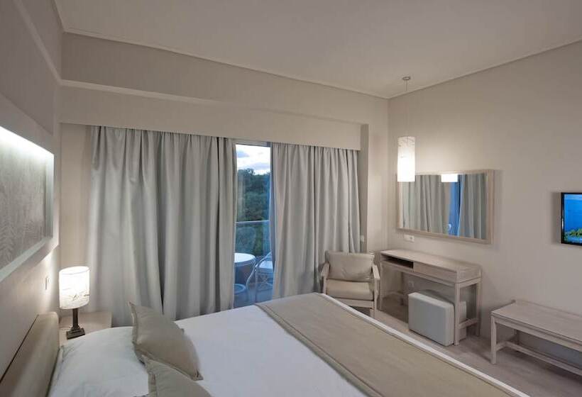 Номер Стандарт Вид на Горы, King Saron Hotel Resort