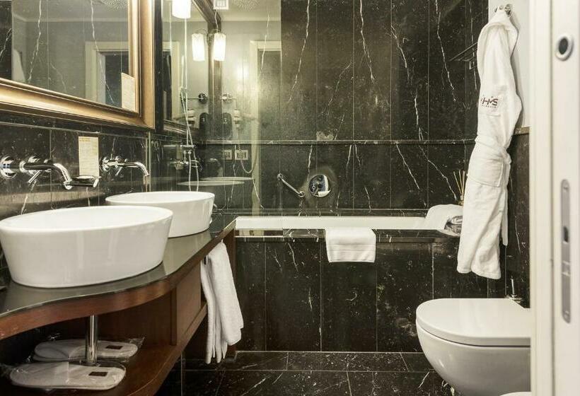 سوییت جونیور, Milano Scala