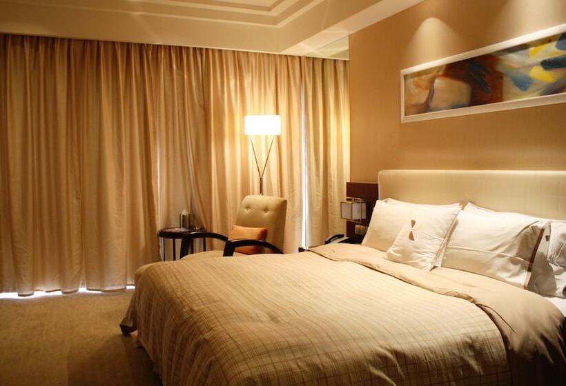 Люкс Семейный 2 Спальни, Four Points By Sheraton Hangzhou, Binjiang