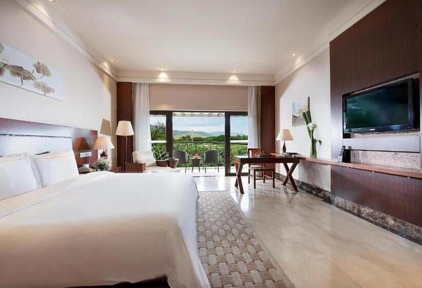 キングサイズベッドのスタンダードルーム, Grand Metropark Villa Resort Sanya Yalong Bay