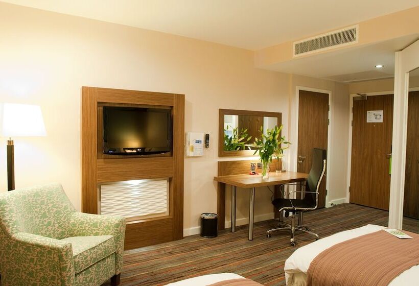 Номер Стандарт Адаптированный для Инвалидов, Holiday Inn Derby Riverlights, An Ihg