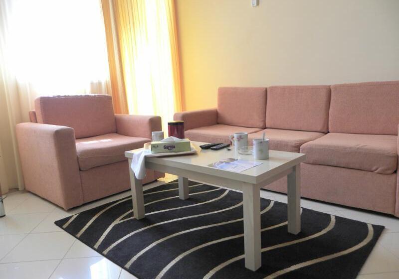침실 2개 아파트, Harmony Hills Residence