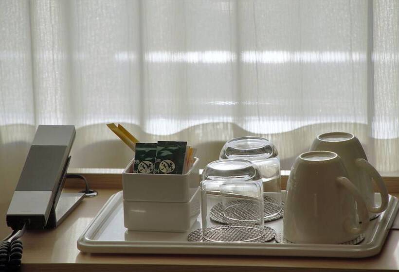 Номер Deluxe, Art Hotel Osaka Bay Tower