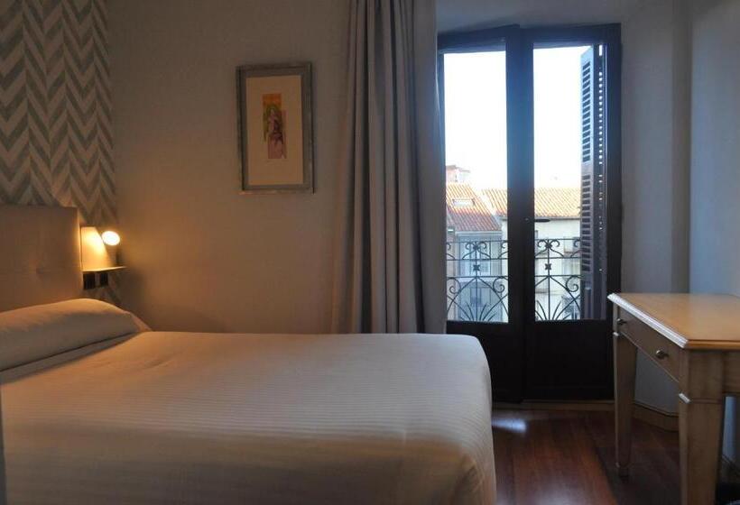 اتاق استاندارد, Soria Plaza Mayor