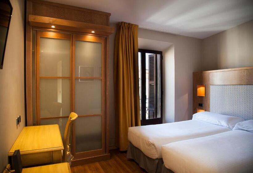 اتاق سوپریور, Soria Plaza Mayor
