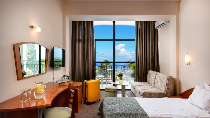 带海景的标准房, Palm Beach Hotel   All Inclusive With Free Beach Package & Private Beach