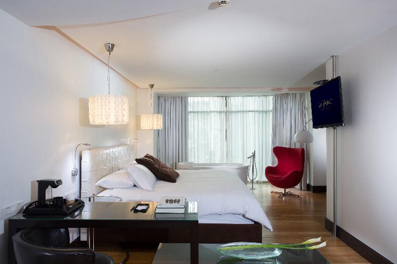 주니어 스위트, Le Parc Hotel, Beyond Stars