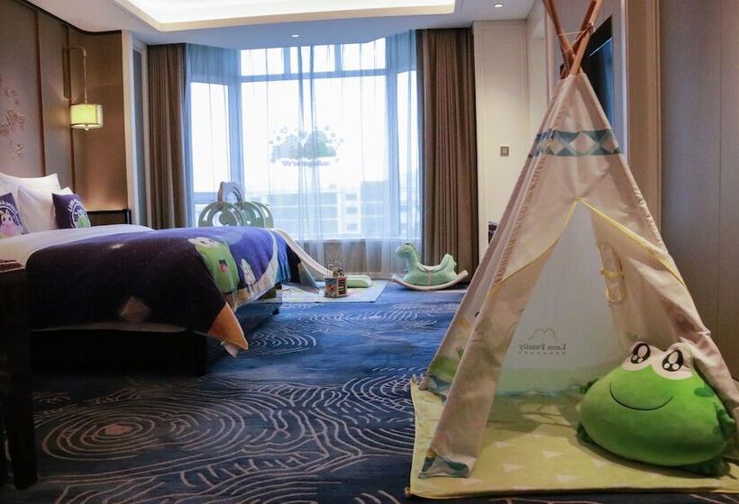 Тематический Семейный Номер, Wyndham Qingdao