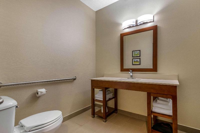 اتاق استاندارد با تخت بزرگ, Scrub Island Resort, Spa & Marina