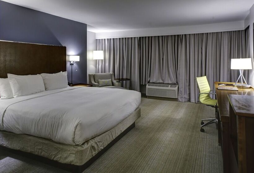 Номер Стандарт Двуспальная Кровать Адаптированный для Инвалидов, Doubletree By Hilton Hotel Biloxi