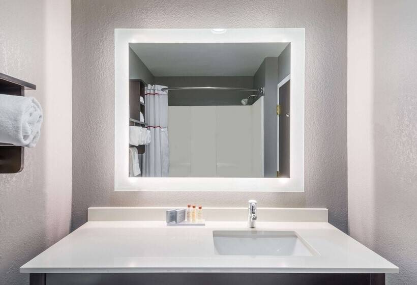 스위트, Hawthorn Extended Stay By Wyndham Columbus West