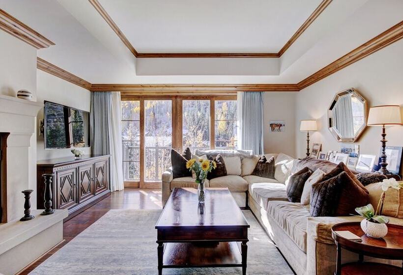 Апартаменты 3 Спальни, The Vail Collection At The Ritz Carlton Residences Vail