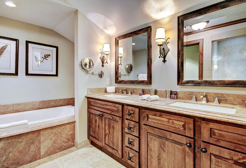 Апартаменты 4 Спальни, The Vail Collection At The Ritz Carlton Residences Vail
