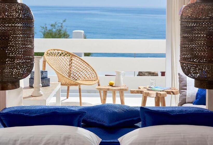 Люкс Superior Вид на Море, Artemis Seaside Resort