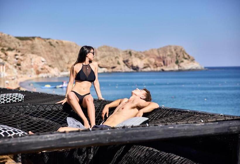 Люкс Вид на Море с Гидромассажем, Artemis Seaside Resort