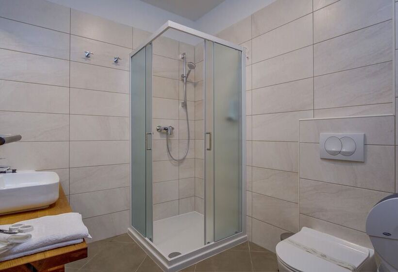 Номер Superior, Manora