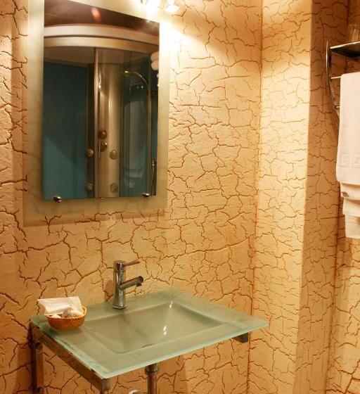 Номер Стандарт Трехместный, Hostal El 402