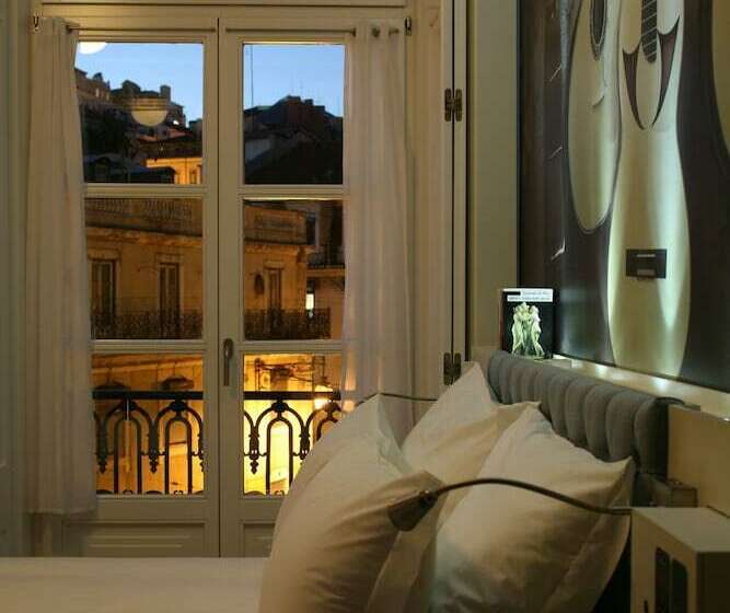 Quarto Clássico Vista Cidade, Lx Boutique
