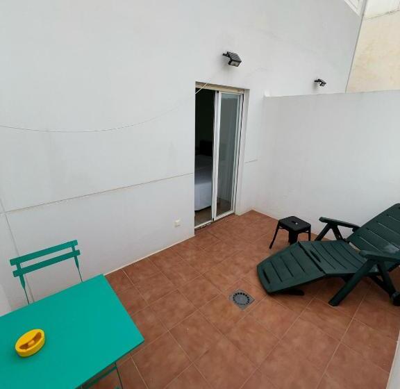 Habitación Estándar con Terraza, Clopy Rocamar