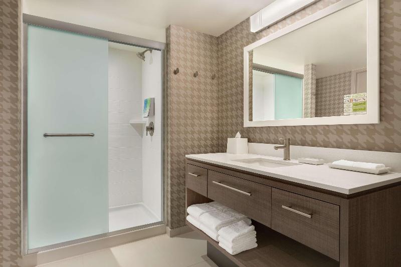 스탠다드 룸 킹사이즈 침대, Best Western Plus Dalton Inn