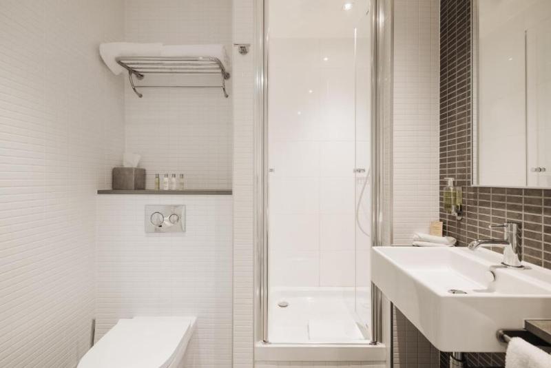 Executive Room, Doubletree By Hilton  Amsterdam Centraal Station