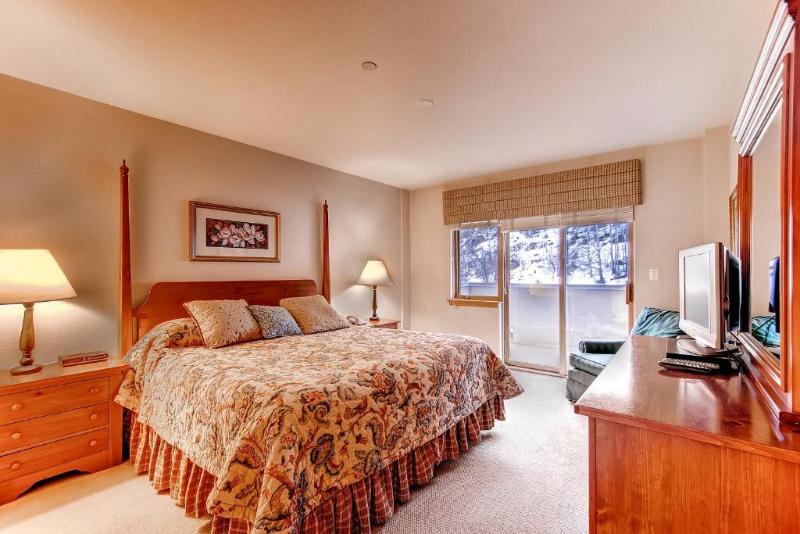 Апартаменты 2 Спальни, St. James Place