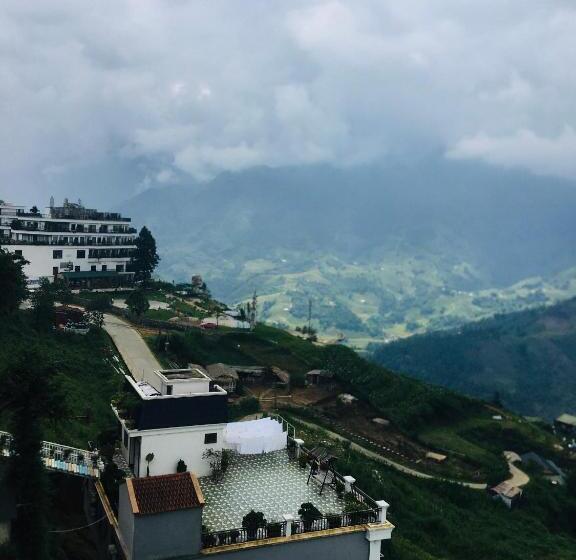 اتاق استاندارد با چشم‌انداز کوهستان, Black Hmong View
