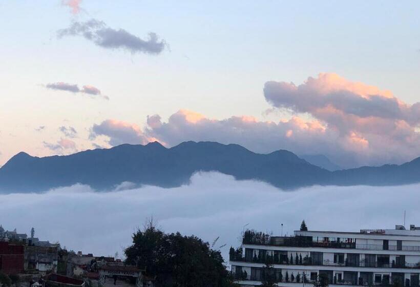 اتاق استاندارد با چشم‌انداز کوهستان, Black Hmong View