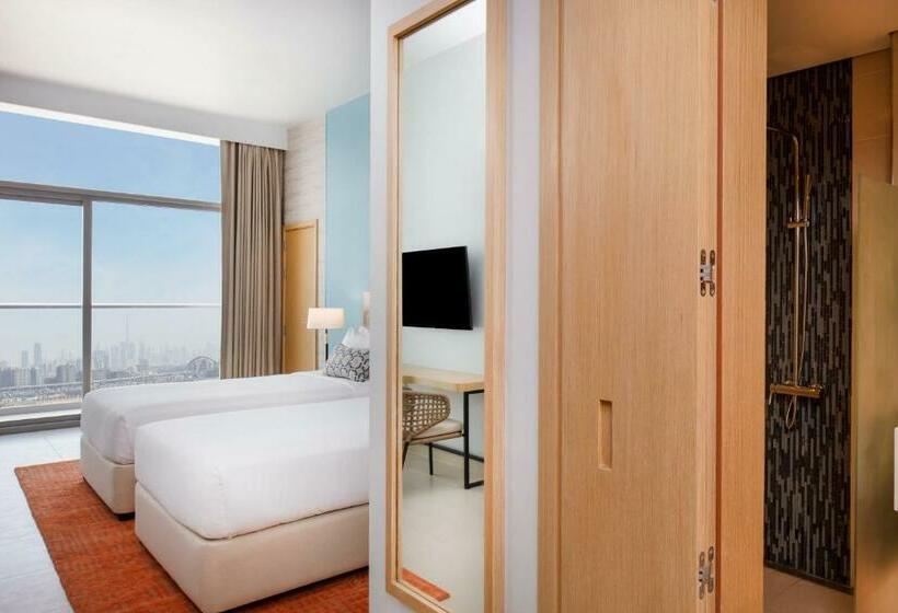 家庭间, Centara Mirage Beach Resort Dubai