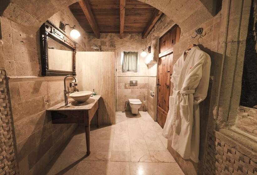 Люкс Кровать Кинг, Kelebek Special Cave Hotel & Spa