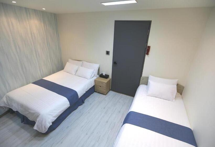 スタンダードトリプルルーム, Must Stay Hotel Myeongdong