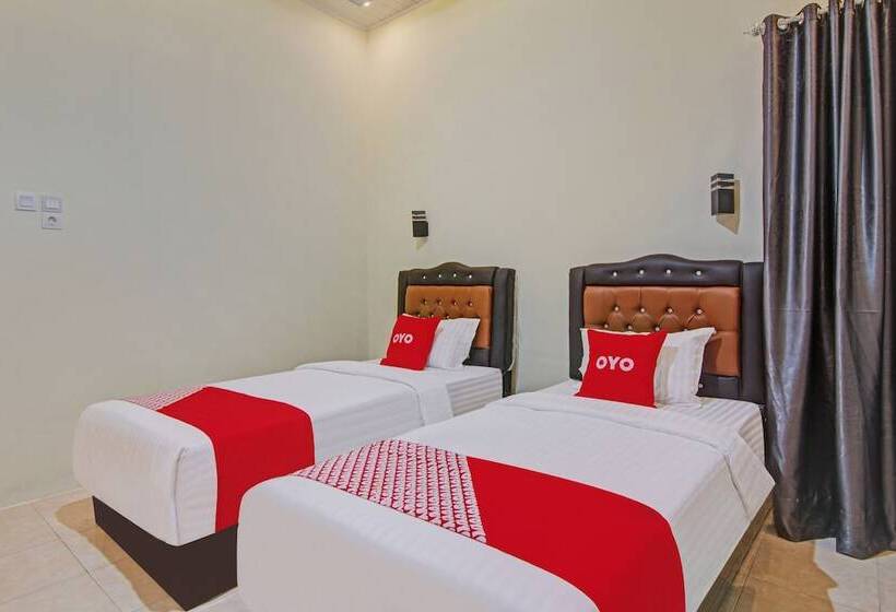اتاق لوکس, Capital O 90643 Suri Guest House Syariah