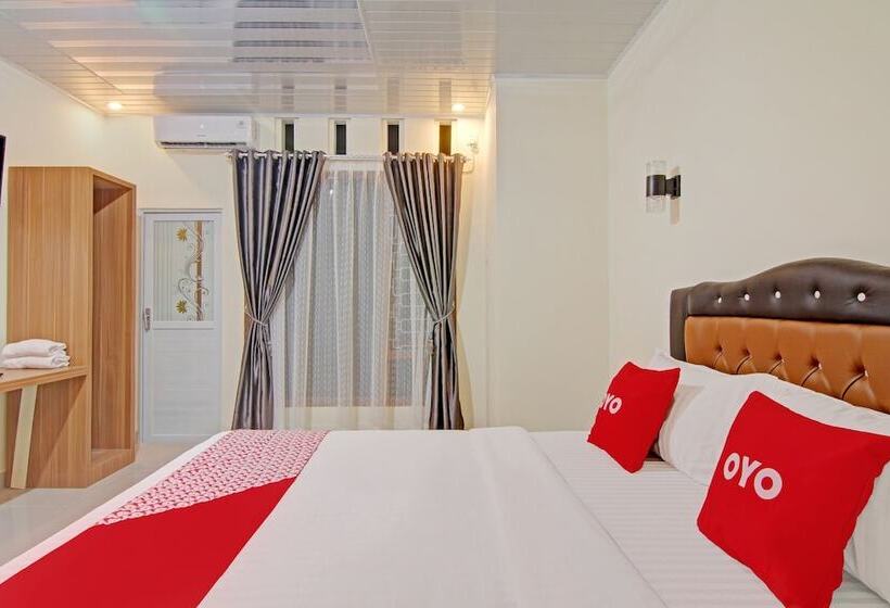 اتاق لوکس, Capital O 90643 Suri Guest House Syariah