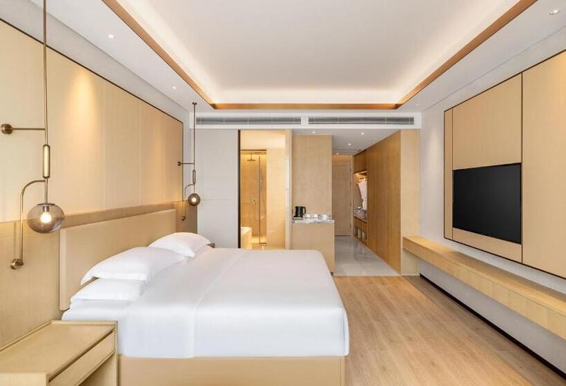 Стандартный Номер Кровать Кинг, Crowne Plaza Changsha Development Zone By Ihg