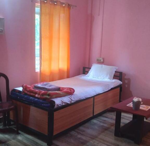 经济房, N R Resort Kaziranga
