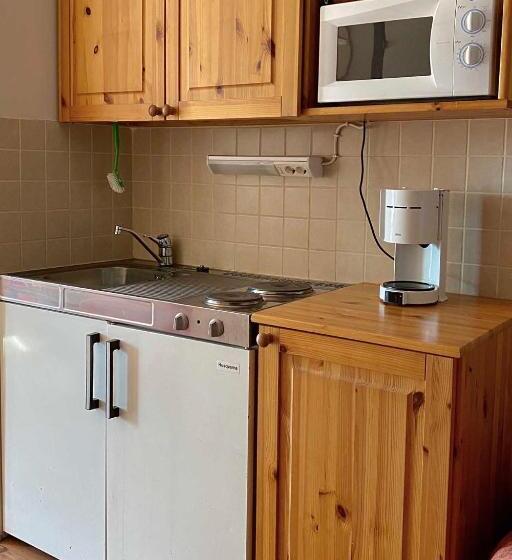 Номер Стандарт Трехместный, Motel Patalahti