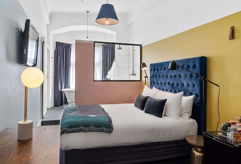Люкс, Harry, Ascend Hotel Collection