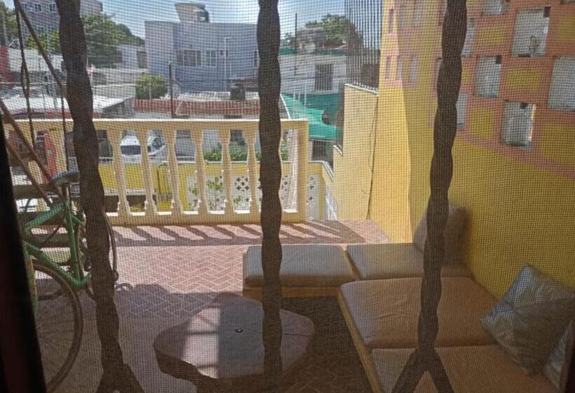 اتاق استاندارد, Cancun Guest House