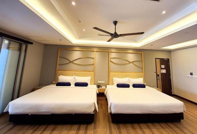 سوییت جونیور, Pacific Regency Beach Resort Port Dickson