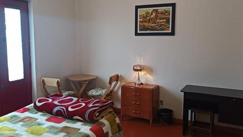 غرفة قياسية مزوَّدة بشُرفة, Sk Hostal