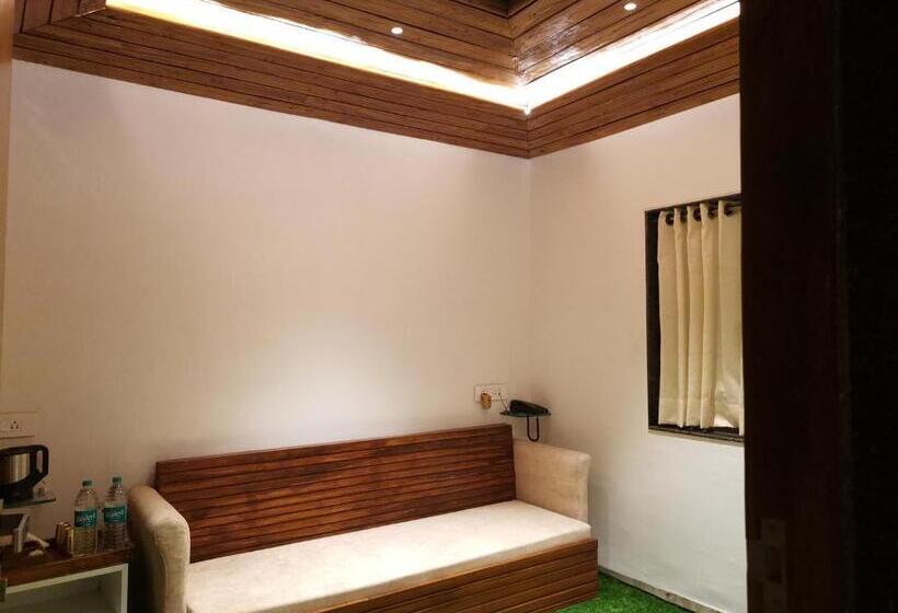 Студия Superior, Krishna S Wood Villas