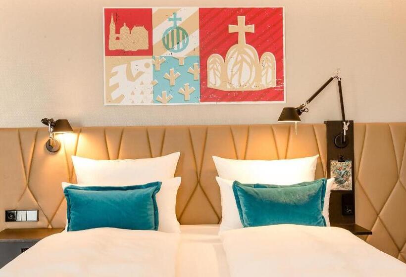 Стандартный Номер Кровать Кинг, Motel One Aachen