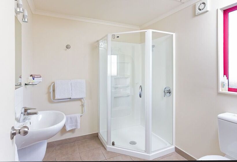 标准工作室, Bk's Rotorua Motor Lodge