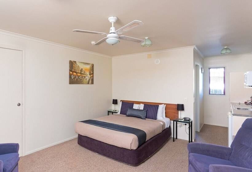 标准工作室, Bk's Rotorua Motor Lodge