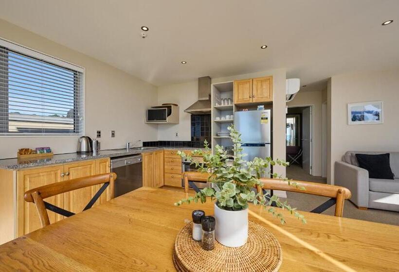 Апартаменты Deluxe 2 Спальни, Kaikoura Waterfront Apartments
