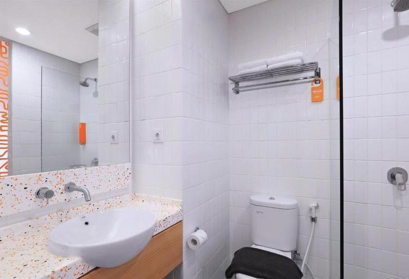 Стандартный Номер Кровать Кинг, Starlet Hotel Bsd City