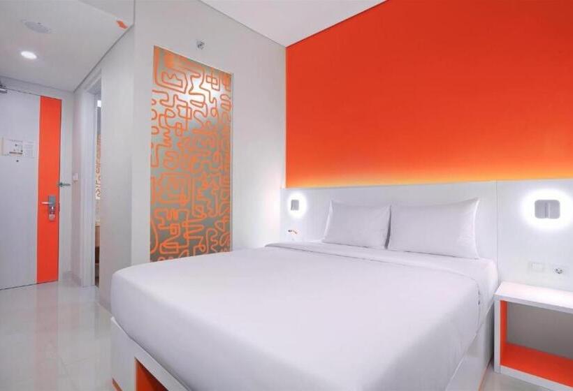 Номер Superior Кровать Кинг, Starlet Hotel Bsd City
