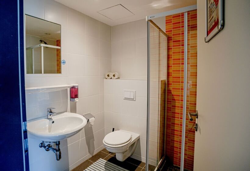 4인용 스탠다드 룸, Wombat S City Hostel Vienna Naschmarkt